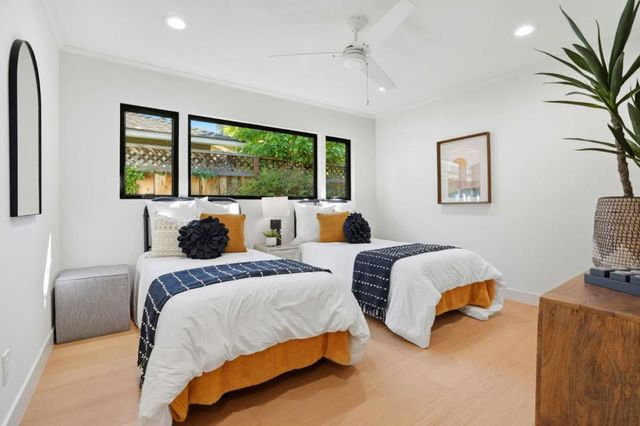 224 Lexington Drive, Menlo Park, CA 94025