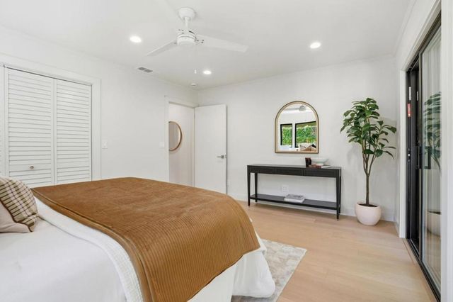 224 Lexington Drive, Menlo Park, CA 94025