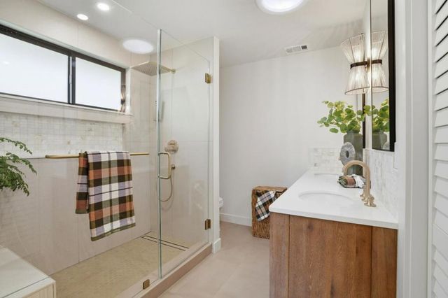 224 Lexington Drive, Menlo Park, CA 94025