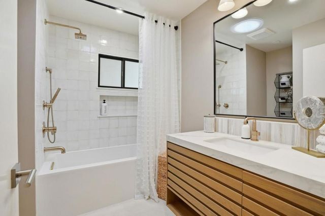 224 Lexington Drive, Menlo Park, CA 94025