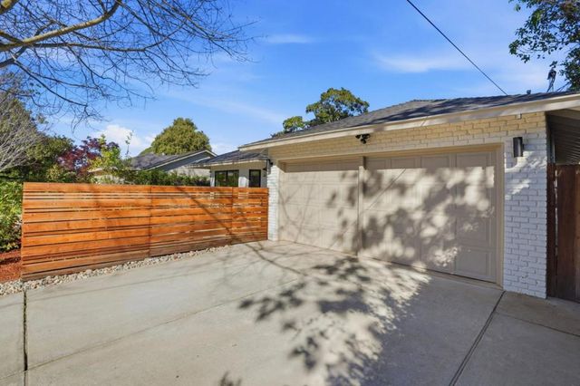 224 Lexington Drive, Menlo Park, CA 94025