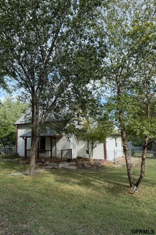 540 B Street, Palmyra, NE 68418