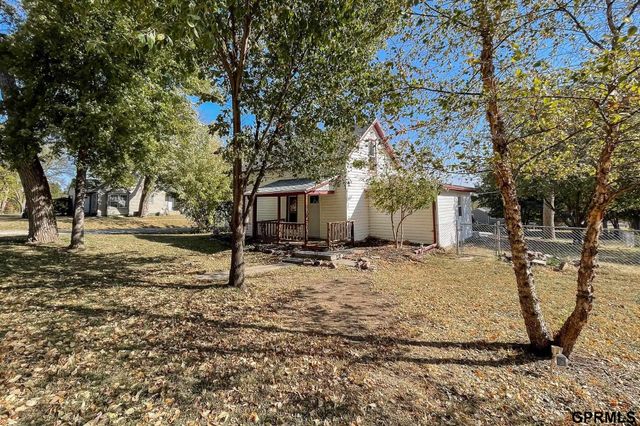 540 B Street, Palmyra, NE 68418