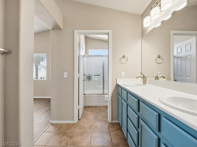 3938 Rain Flower Lane, North Las Vegas, NV 89031