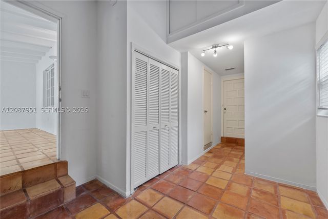 836 Alberca St, Coral Gables, FL 33134