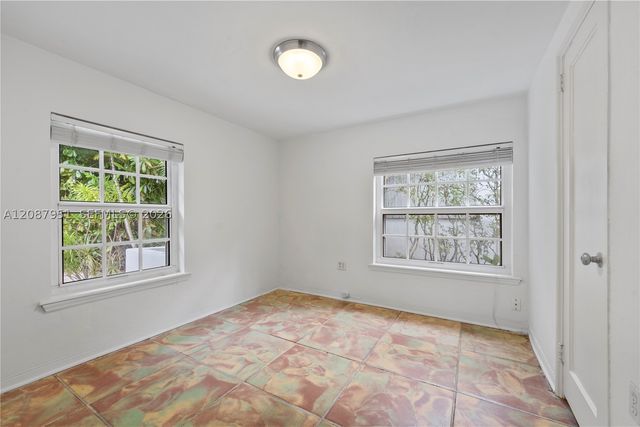 836 Alberca St, Coral Gables, FL 33134