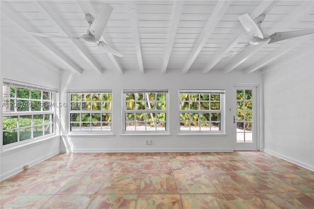 836 Alberca St, Coral Gables, FL 33134