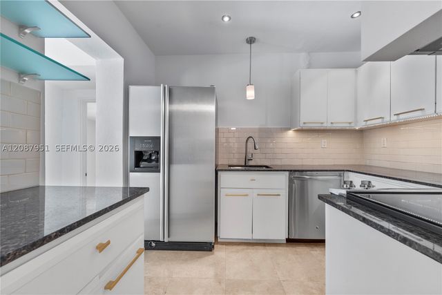 836 Alberca St, Coral Gables, FL 33134