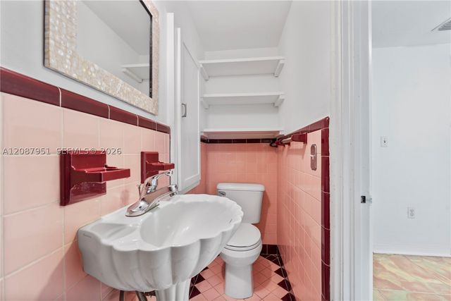 836 Alberca St, Coral Gables, FL 33134