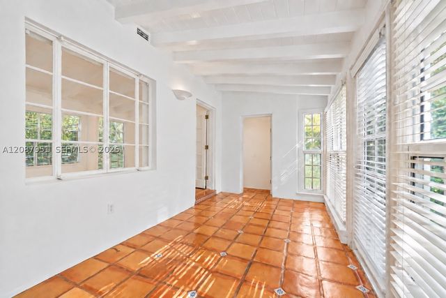 836 Alberca St, Coral Gables, FL 33134