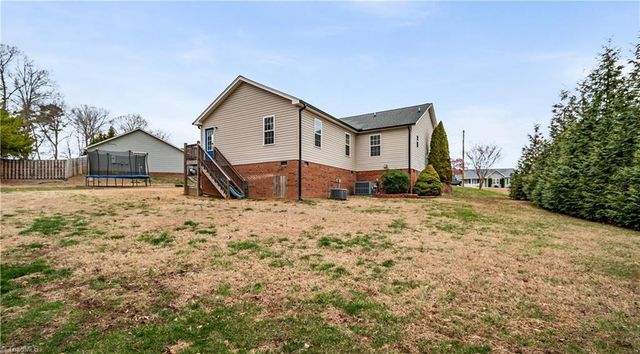 4215 Water Oak Court, Randleman, NC 27317