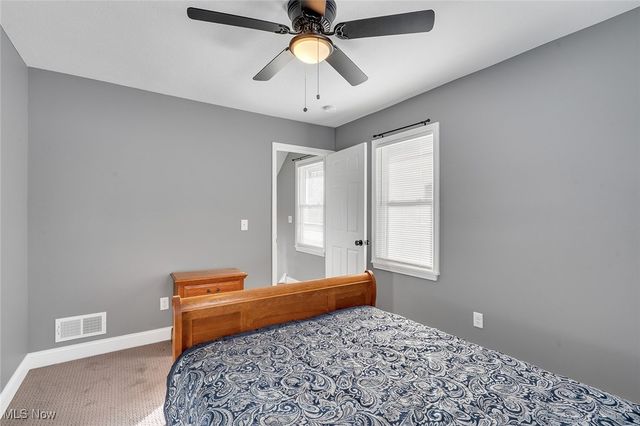 3915 Mahoning Avenue, Austintown, OH 44515