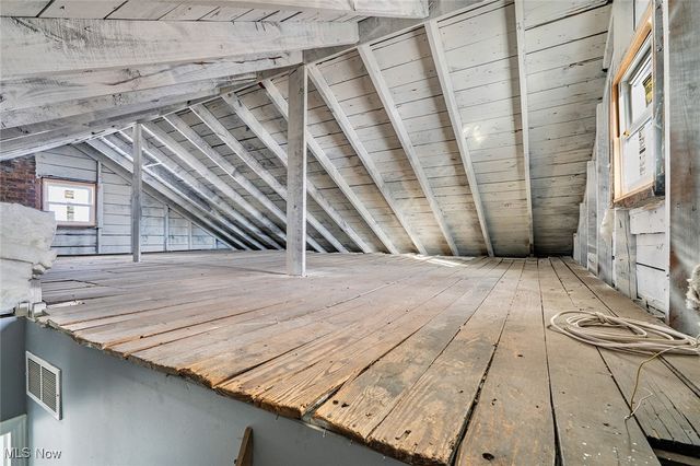 3915 Mahoning Avenue, Austintown, OH 44515