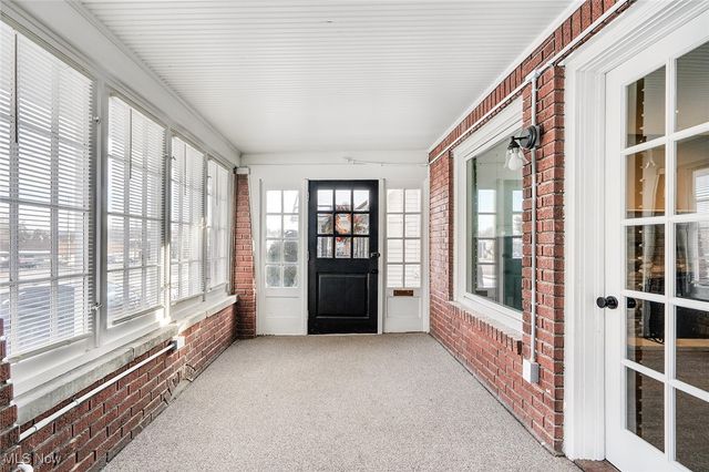 3915 Mahoning Avenue, Austintown, OH 44515