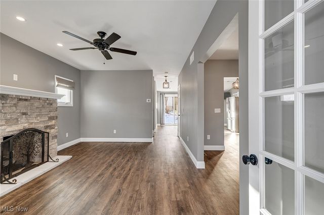 3915 Mahoning Avenue, Austintown, OH 44515