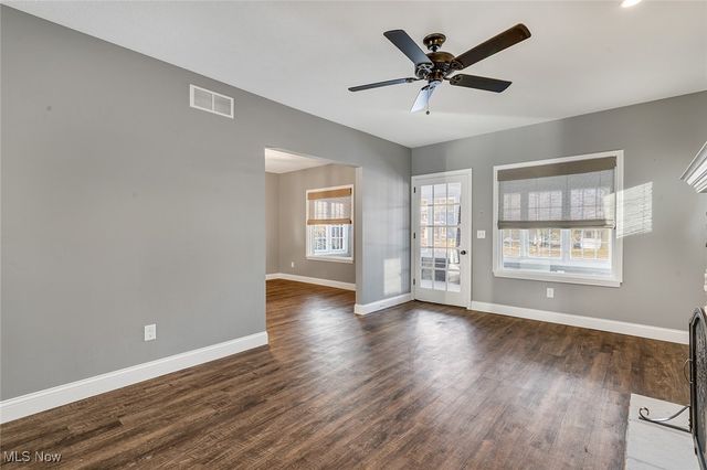 3915 Mahoning Avenue, Austintown, OH 44515