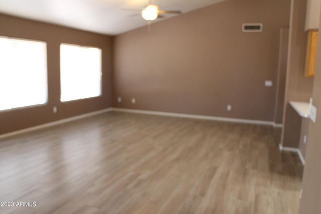 5490 W Whitten Street, Chandler, AZ 85226