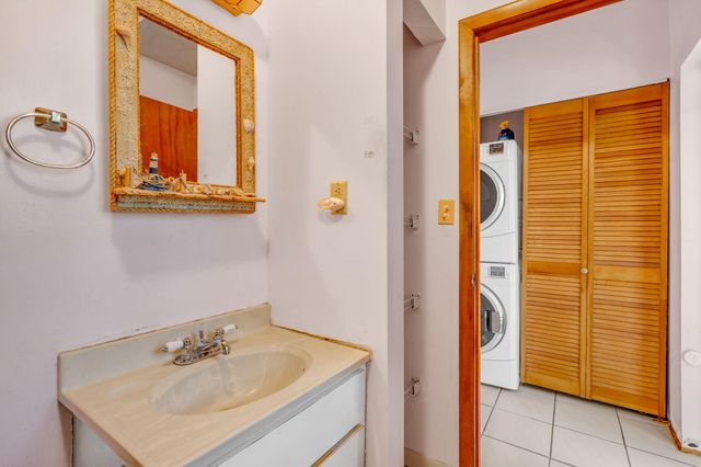 27 Lycaloma Avenue, Key Largo, FL 33037