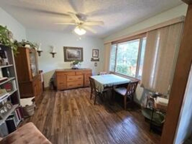 3221 S 124th Road, Flemington, MO 65650