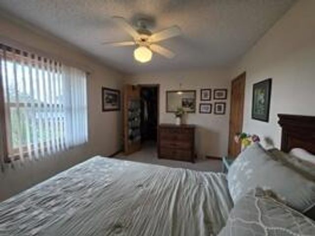 3221 S 124th Road, Flemington, MO 65650