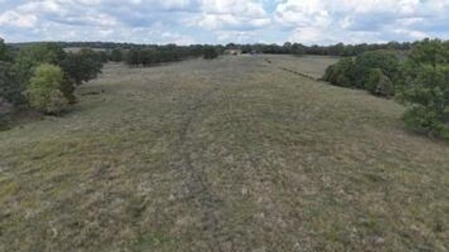 3221 S 124th Road, Flemington, MO 65650