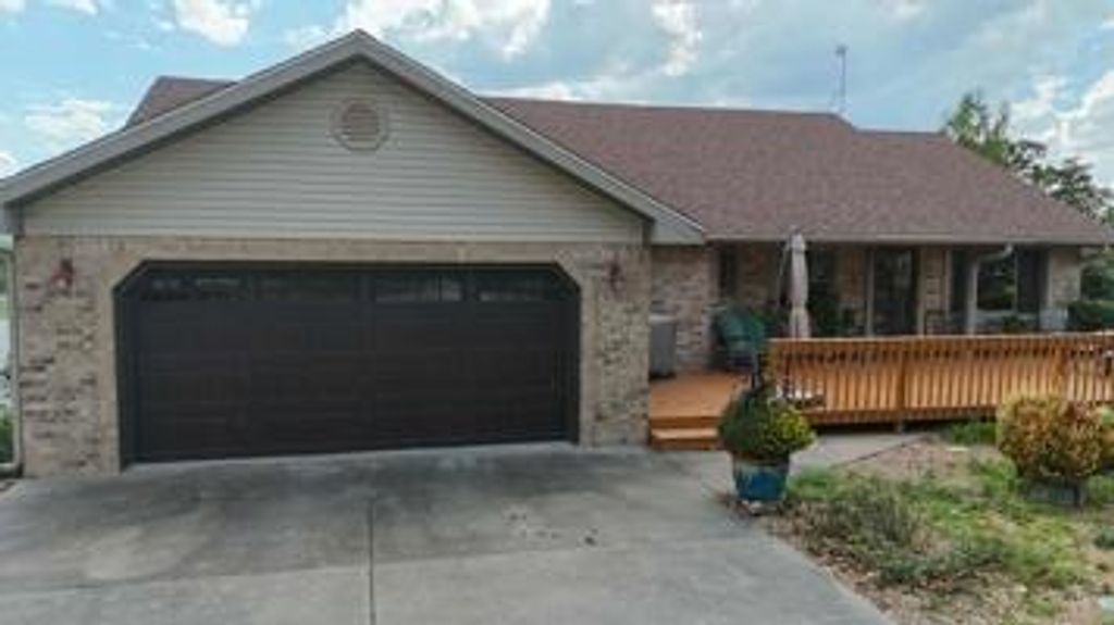 3221 S 124th Road, Flemington, MO 65650