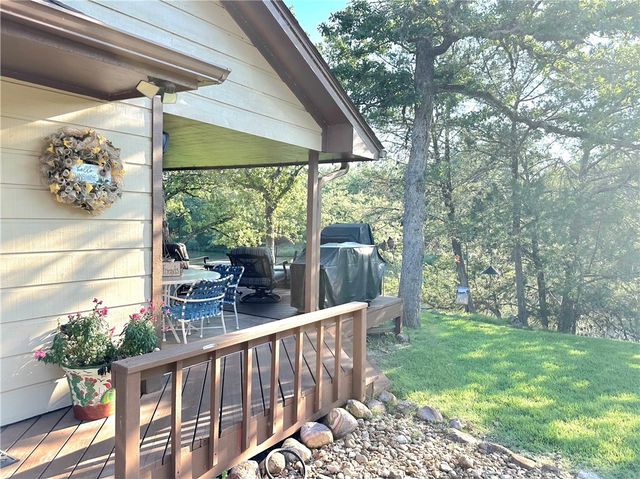 219 Ripple Creek Lane, Somerville, TX 77879