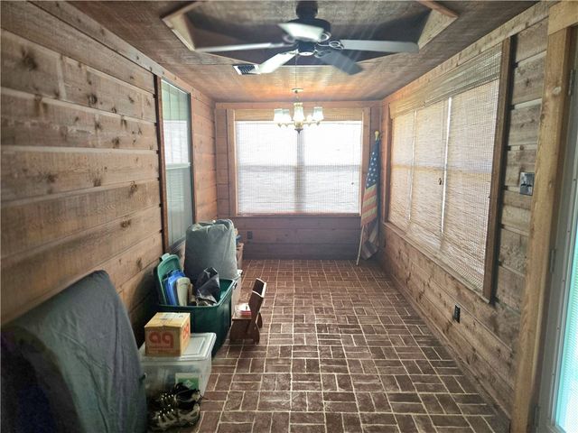 219 Ripple Creek Lane, Somerville, TX 77879