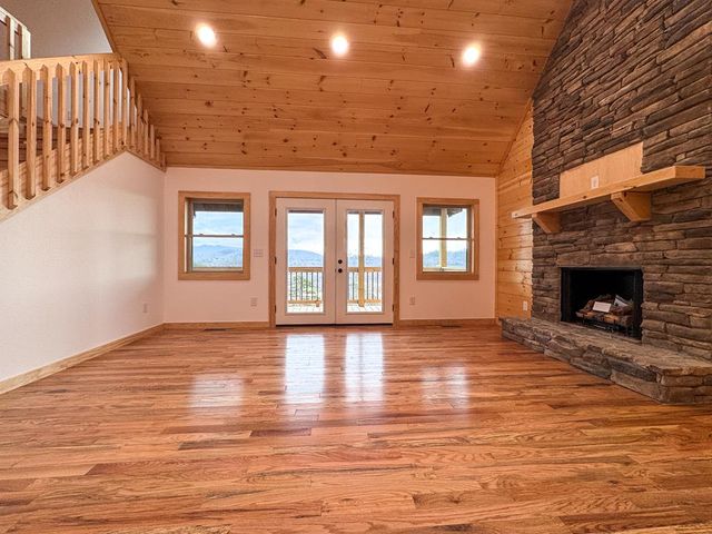 106 Mistletoe Ridge, Murphy, NC 28906