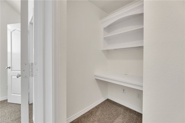 1000 Spring Loop 1507, College Station, TX 77840