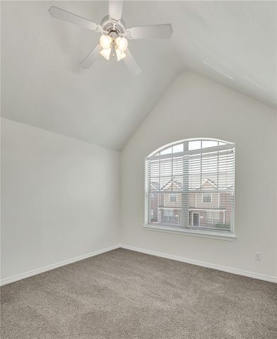 1000 Spring Loop 1507, College Station, TX 77840