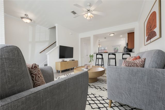 1000 Spring Loop 1507, College Station, TX 77840