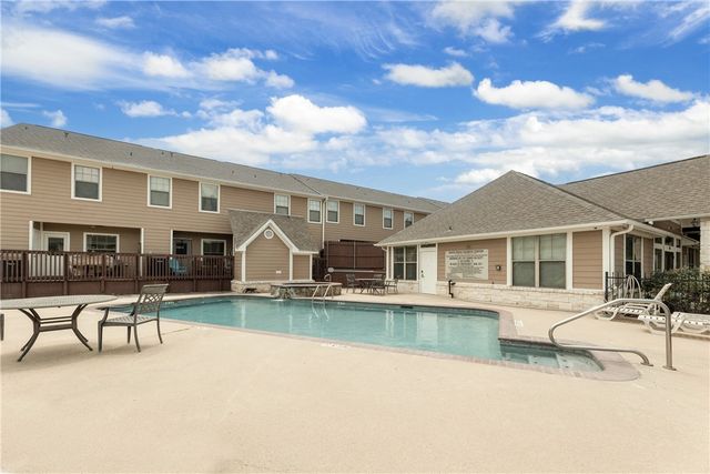 1000 Spring Loop 1507, College Station, TX 77840