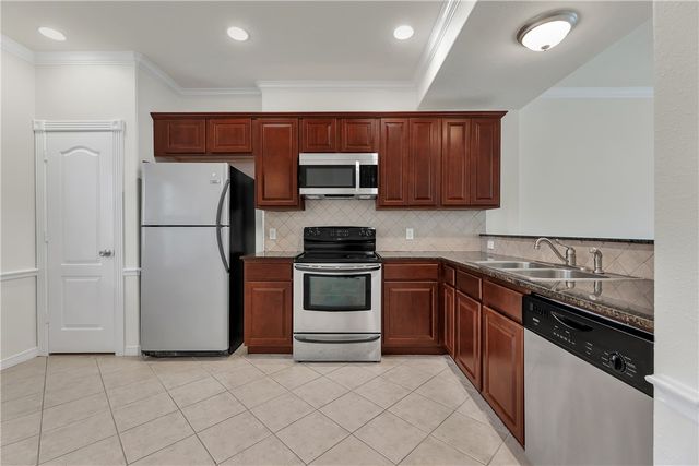 1000 Spring Loop 1507, College Station, TX 77840
