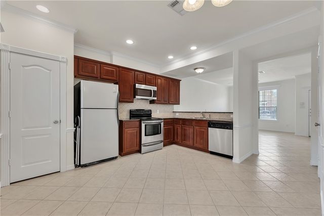 1000 Spring Loop 1507, College Station, TX 77840