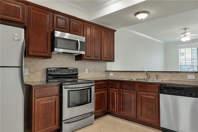 1000 Spring Loop 1507, College Station, TX 77840