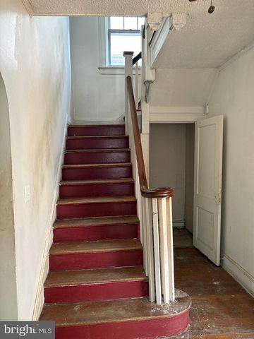 21 S WESTFIELD AVE, Trenton, NJ 08618