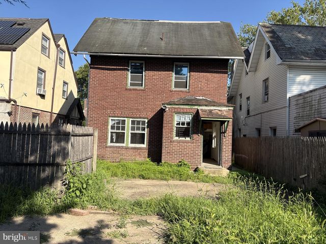 21 S WESTFIELD AVE, Trenton, NJ 08618