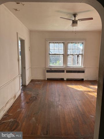 21 S WESTFIELD AVE, Trenton, NJ 08618