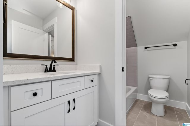 1118 GREY OAKS VALLEY, Pelham, AL 35124