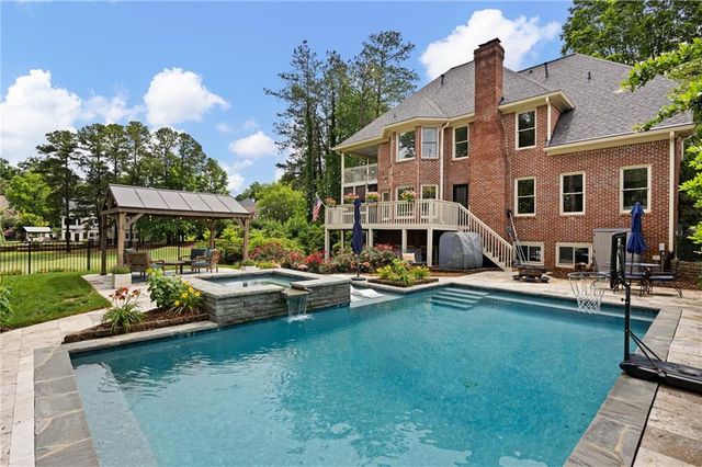 5742 Brookstone Drive NW, Acworth, GA 30101
