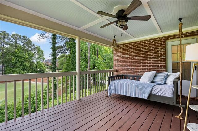 5742 Brookstone Drive NW, Acworth, GA 30101