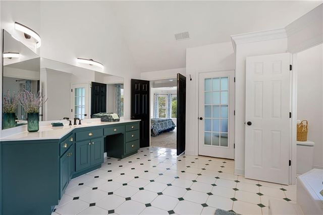 5742 Brookstone Drive NW, Acworth, GA 30101