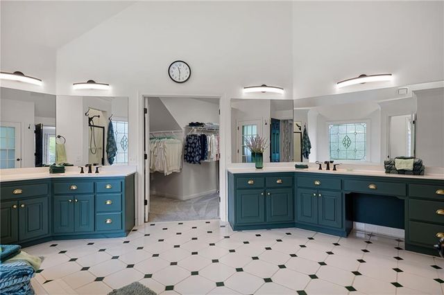 5742 Brookstone Drive NW, Acworth, GA 30101