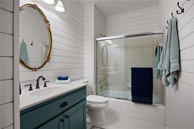 5742 Brookstone Drive NW, Acworth, GA 30101