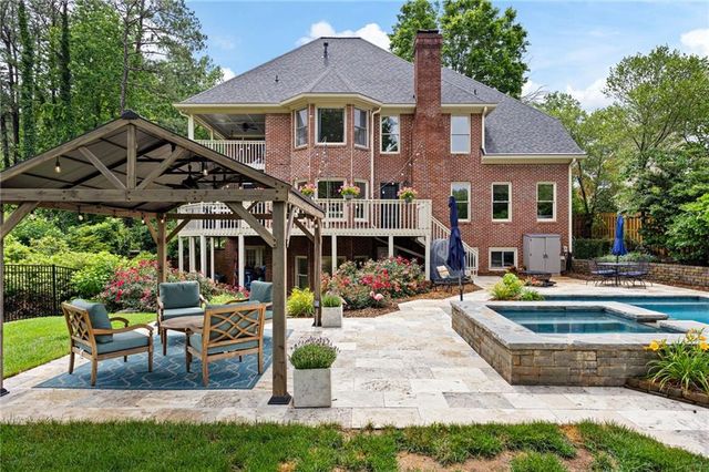 5742 Brookstone Drive NW, Acworth, GA 30101