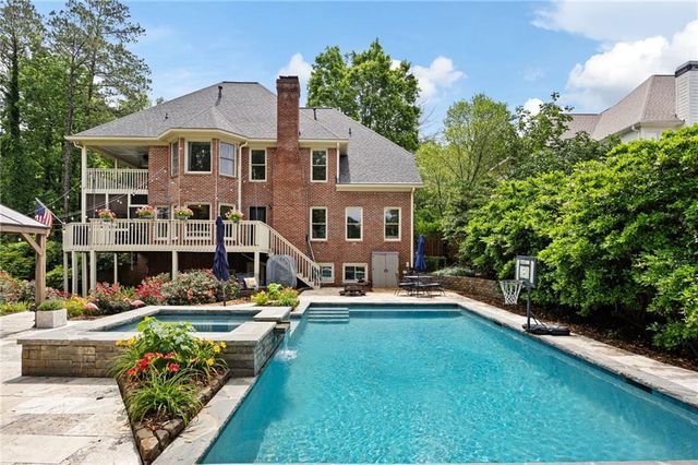 5742 Brookstone Drive NW, Acworth, GA 30101