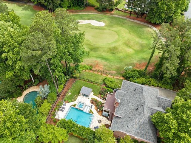 5742 Brookstone Drive NW, Acworth, GA 30101