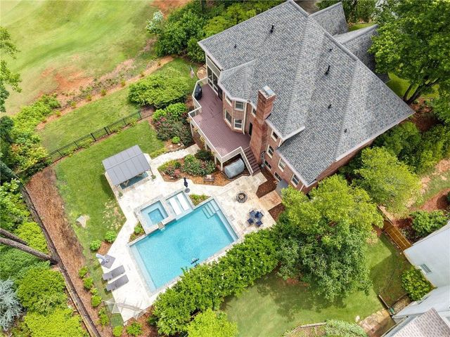5742 Brookstone Drive NW, Acworth, GA 30101