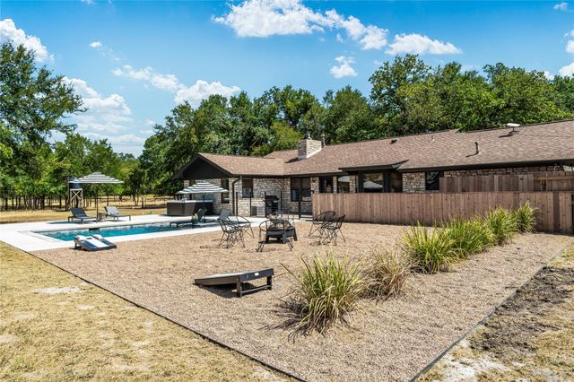 10226 Parsons RD, Manor, TX 78653